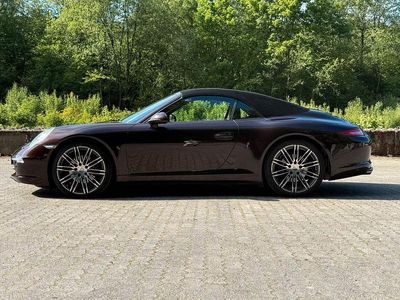 Porsche 911 Carrera Cabriolet