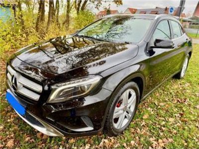 Mercedes GLA200
