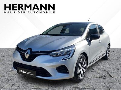 Gebraucht Renault Clio V Equilibre 67 PS (49 kW) 2022 Platingrau (grau) Limousine