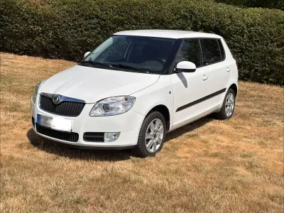 Gebraucht Skoda Fabia Elegance 105 PS (77 kW) 2010 Weiß Limousine