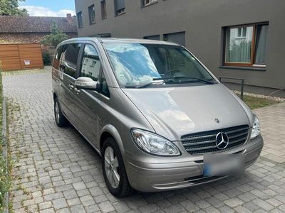 Mercedes Viano
