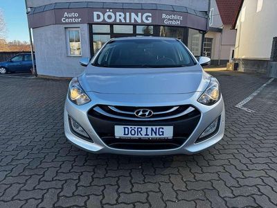 Silber Gebraucht 2014 Hyundai i30 Limousine | 10.000 € (Etwas zu teuer)