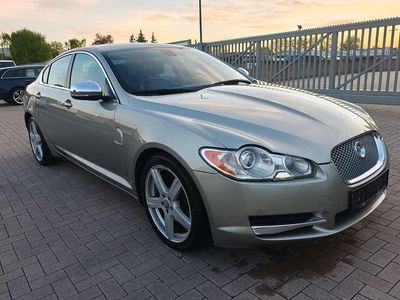 Second-hand Jaguar XF Luxury 242 CP (177 kW) 2011 Cashmere . Berlinǎ