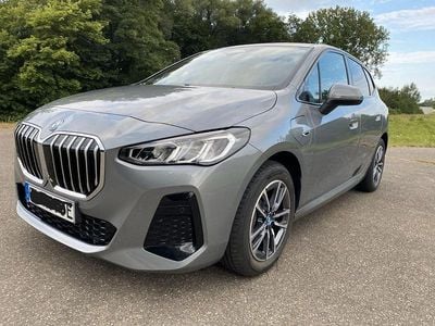 Gebraucht BMW 225 M Sport 245 PS (180 kW) 2022 Grau Van / Kleinbus