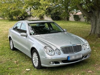 Mercedes E280