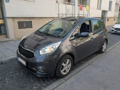 Gebraucht Kia Venga Spirit 90 PS (66 kW) 2017 Grau Kleinwagen