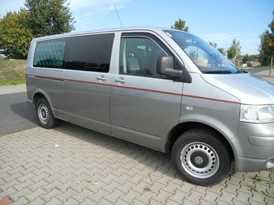 Gebraucht VW T5 131 PS (96 kW) 2009 Silber Van