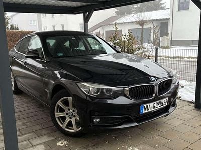Gebraucht BMW 320 Advantage 190 PS (139 kW) 2018 Schwarz Kleinwagen