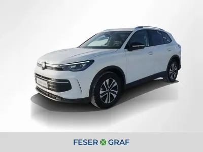 Neu VW Tiguan 150 PS (110 kW) 2026 Pure white uni SUV