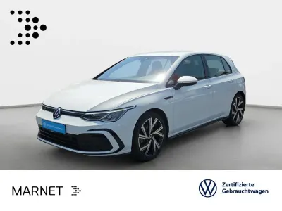Gebraucht VW Golf VIII R-line 150 PS (110 kW) 2024 Pure white Limousine
