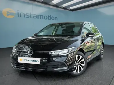 Gebraucht VW Golf VIII 150 PS (110 kW) 2023 Schwarz Limousine