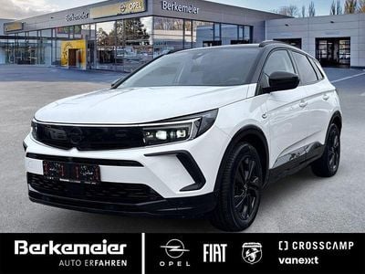 Gebraucht Opel Grandland X 224 PS (164 kW) 2022 Jade weiß SUV