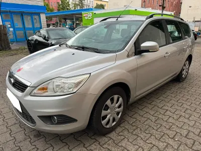Usata Ford Focus Style 125 CV (91 kW) 2008 Argento Station wagon