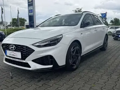 Neu Hyundai i30 N Line 150 PS (110 kW) 2026 Verschiedene farben Limousine