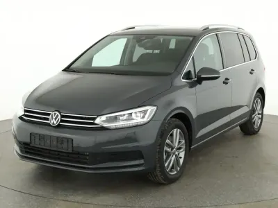 Neu VW Touran Comfortline 150 PS (110 kW) 2026 Delfingrau metallic Van / Kleinbus