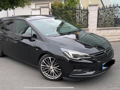Gebraucht Opel Astra 2017 Schwarz Kombi