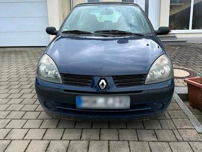 Gebraucht Renault Clio II 75 PS (55 kW) 2003 Blau Kleinwagen