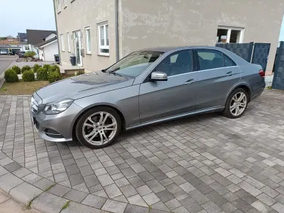 Gebraucht Mercedes E200 Avantgarde 184 PS (135 kW) 2013 Silber Limousine