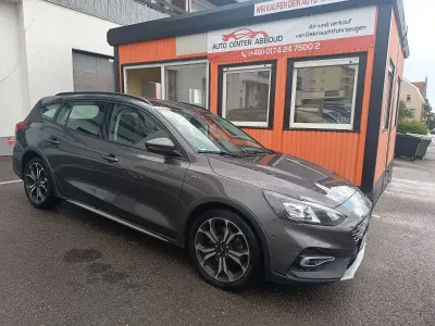 Gebraucht Ford Focus Active 120 PS (88 kW) 2020 Grau Kombi