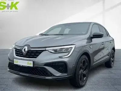 Używany Renault Arkana R.S. 158 KM (116 kW) 2023 Szary SUV