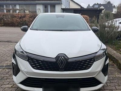Gebraucht Renault Clio V Techno 91 PS (66 kW) 2024 Weiß Kleinwagen