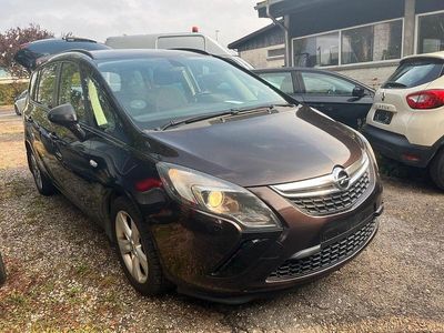 Usata Opel Zafira 120 CV (88 kW) 2012 Marrone Monovolume