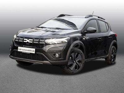 Schwarz Neu 2025 Dacia Sandero Expression Kleinwagen | 18.580 €