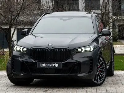 Gebraucht BMW X5 M Sport 489 PS (359 kW) 2025 Grau SUV