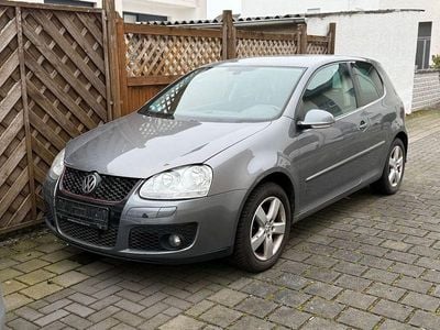 VW Golf V