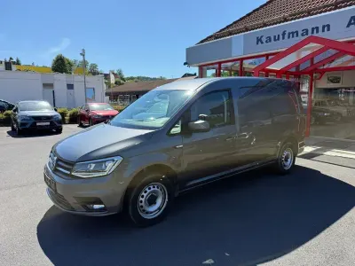 Gebraucht VW Caddy Maxi 102 PS (75 kW) 2020 Grau Van / Kleinbus