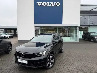 Gebraucht Volvo XC40 Plus 169 kW (231 PS) 2023 Schwarz SUV