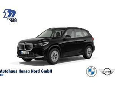 Neu BMW iX1 Shadowline 150 kW (204 PS) 2026 Schwarz (schwarz uni) SUV