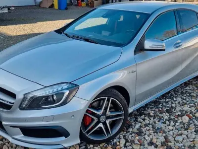 Używany Mercedes A45 AMG AMG 360 KM (264 kW) 2014 Srebrny Sedan/Limuzyna