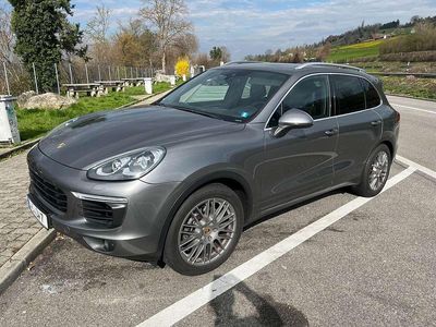 Gebraucht Porsche Cayenne 262 PS (192 kW) 2016 Grau SUV
