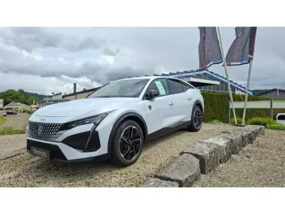 Gebraucht Peugeot 408 GT 181 PS (133 kW) 2024 Weiss SUV