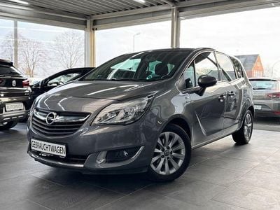 Grau Gebraucht 2016 Opel Meriva drive Van / Kleinbus | 9.990 € (Etwas zu teuer)