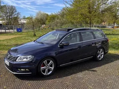 Gebraucht VW Passat R-line 211 PS (155 kW) 2013 Blau Limousine