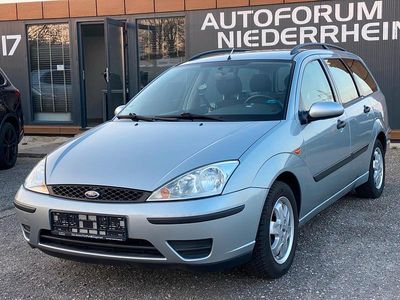Usata Ford Focus Viva 85 CV (62 kW) 2004 Grigio Station wagon