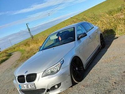 BMW 525