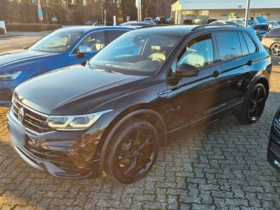 Usata VW Tiguan R-line 150 CV (110 kW) 2021 Nero SUV