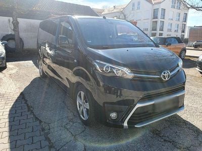 Usado Toyota Proace Executive 177 HP (130 kW) 2017 Preto Monovolume