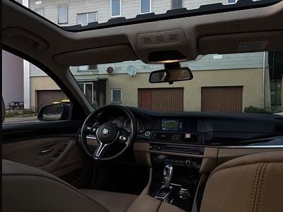 BMW 525