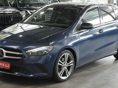 Denimblau Gebraucht 2019 Mercedes B220 Van / Kleinbus | 21.991 € (Guter Preis)