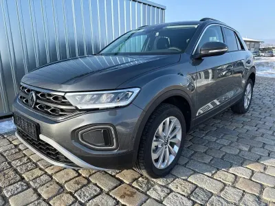 Neu VW T-Roc Edition 150 PS (110 kW) 2026 Silber SUV