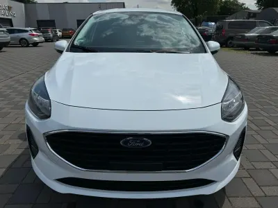 Gebraucht Ford Fiesta Cool & Connect 75 PS (55 kW) 2022 Weiß Kleinwagen