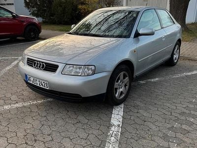 Brugt Audi A3 101 HK (74 kW) 1998 Sølv Hatchback