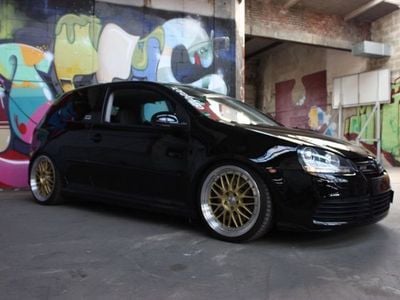 Gebraucht VW Golf V R 381 PS (280 kW) 2006 Schwarz metallic Limousine