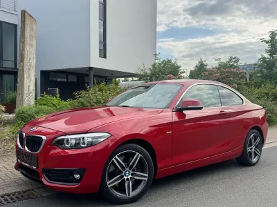 Gebraucht BMW 230 Sport Line 252 PS (185 kW) 2017 Rot Coupé