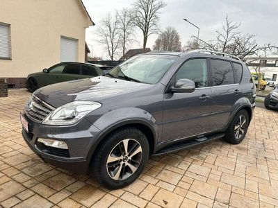 gebraucht Ssangyong Rexton 2.0 TD 4WD+Leder+Navi+SSD+AHK+7 Sitze+