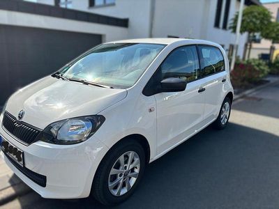 Gebraucht Skoda Citigo Active 60 PS (44 kW) 2014 Weiß Kleinwagen